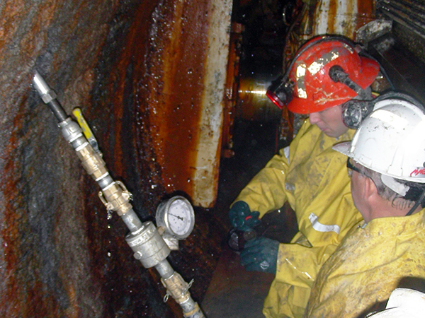 tunnel recovery by cement grouting